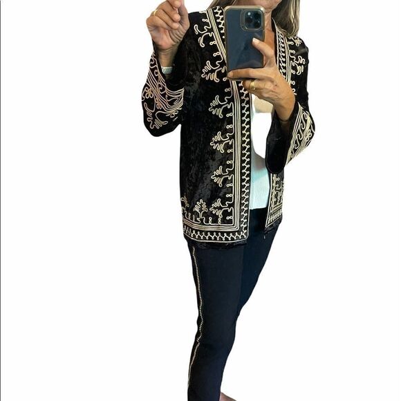 4SI3NNA Velvet Appliqué Black and Gold Jacket. - Picture 5 of 16